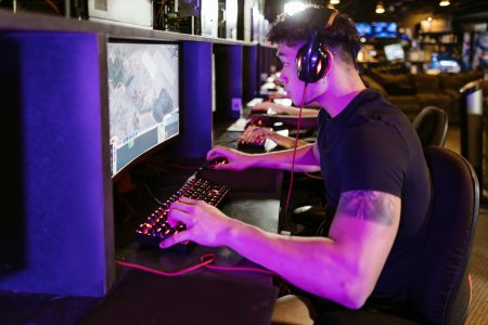 CS:GO gambling: A new way to engage with the popular game